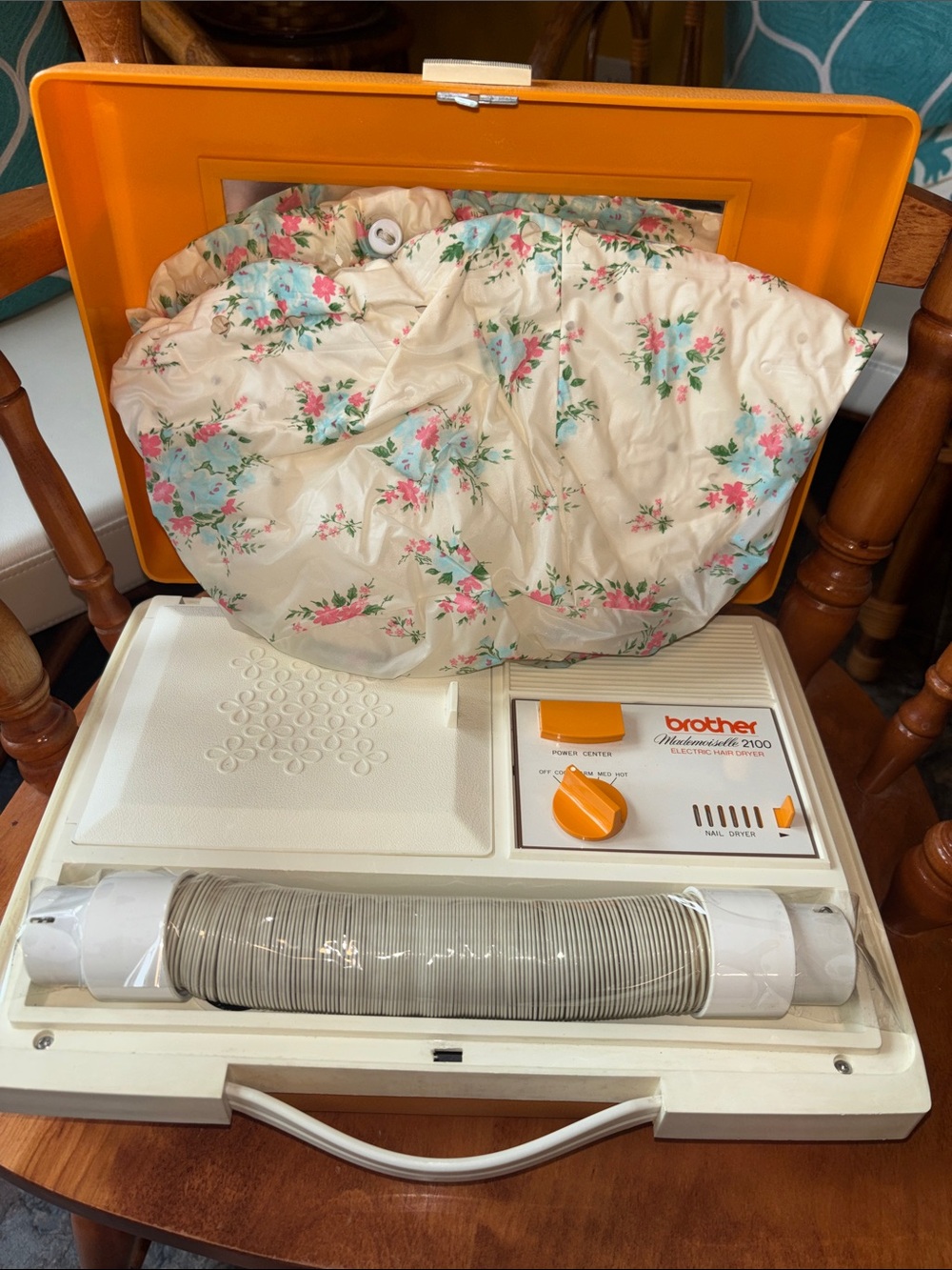 Vintage 1970’s Brother Mademoiselle 2100